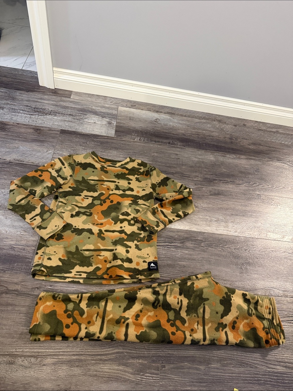 Burton Kids Tan & Navy Fleece Base Layer Set